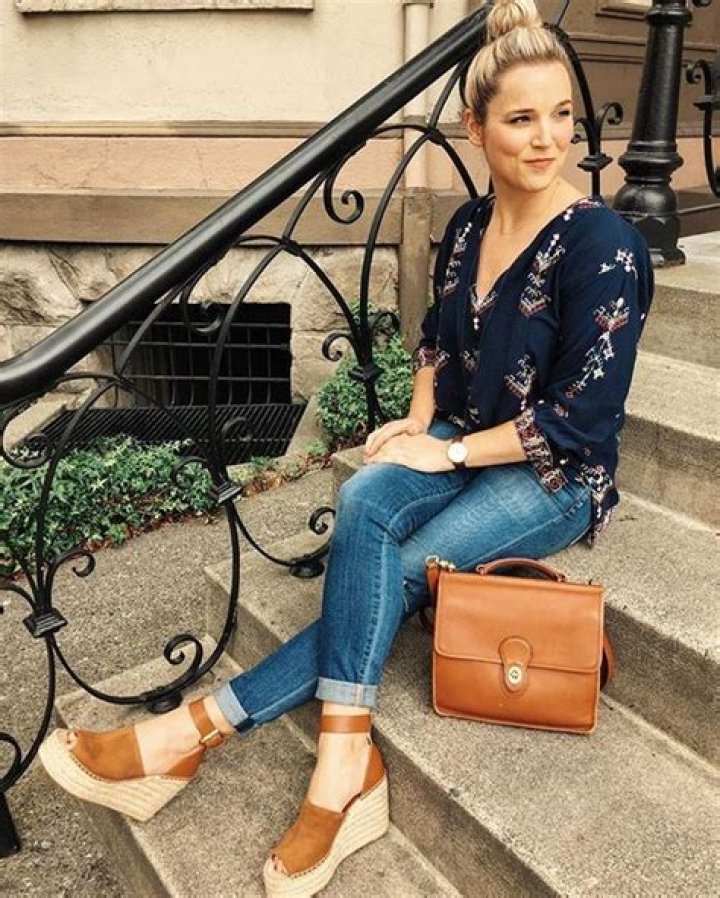 58 Wedges Outfits | Steal Her Style