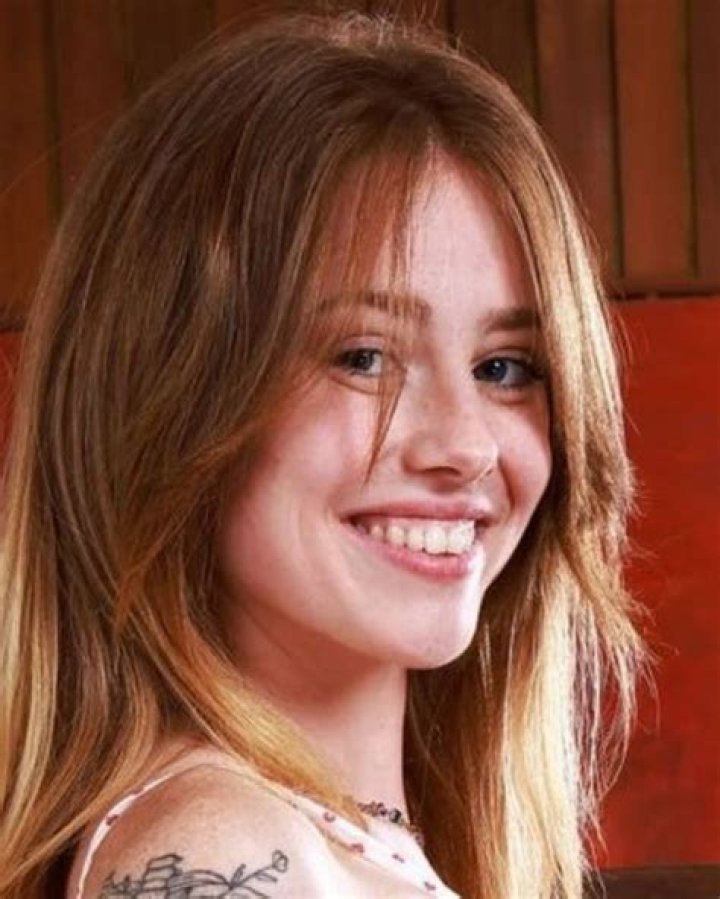 Lola Foxx (Actress) Biography, Age, Height, Family, Wiki & More